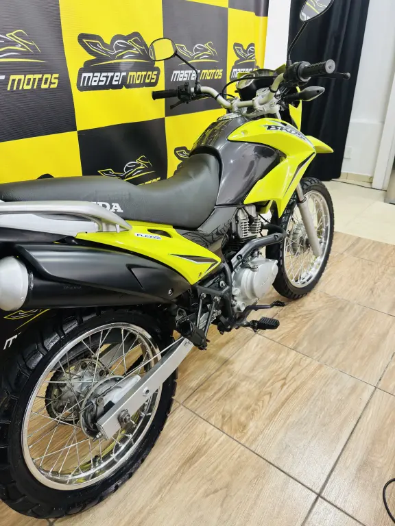 HONDA NXR Bros 150 - Foto