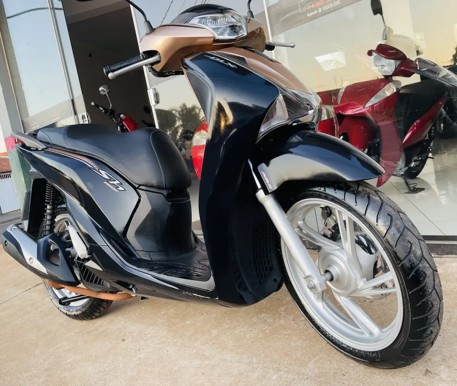 HONDA SH 150 I - Foto