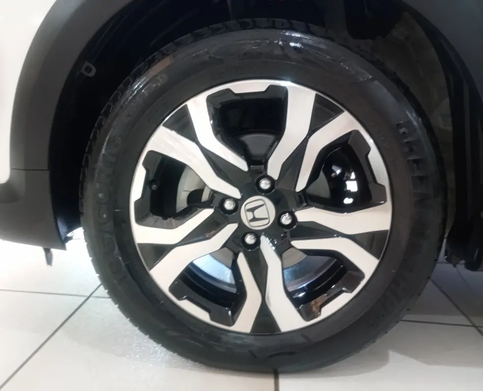 HONDA WR-V - Foto