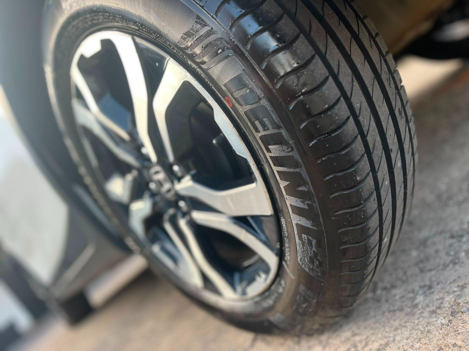 HONDA WR-V - Foto