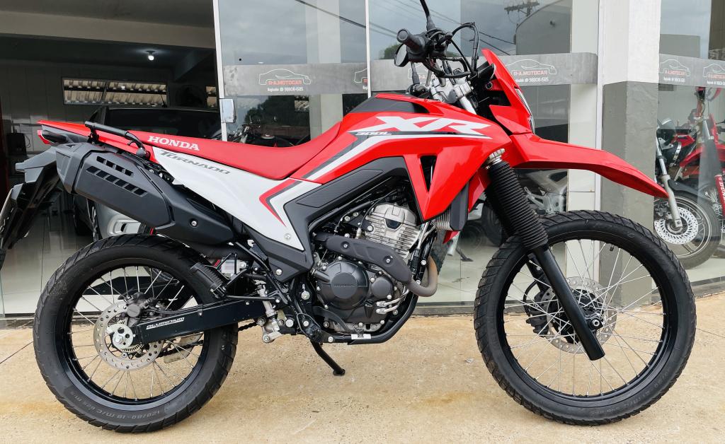 HONDA XR 300 L Tornado - Foto