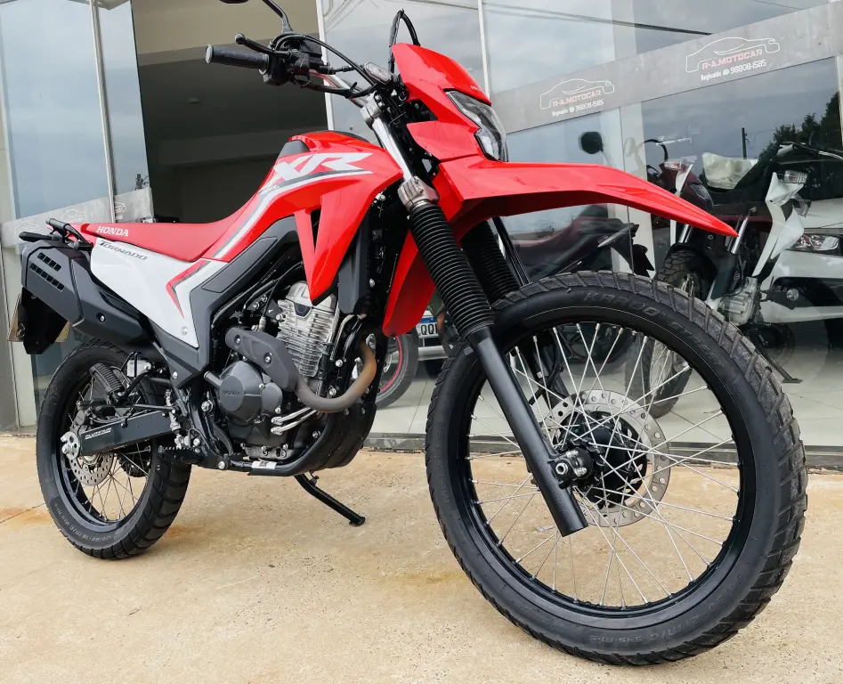 HONDA XR 300 L Tornado - Foto