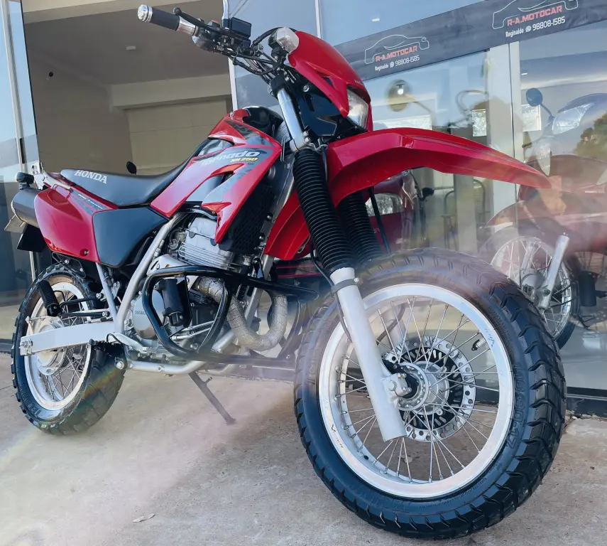 HONDA XR Tornado 250 - Foto