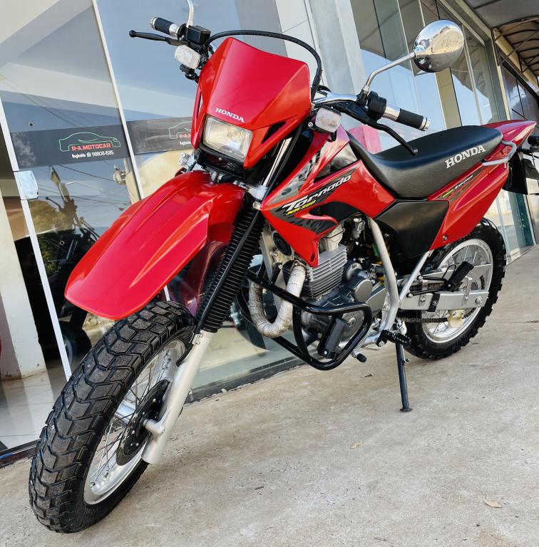 HONDA XR Tornado 250 - Foto