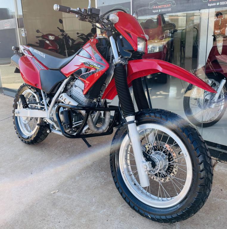 HONDA XR Tornado 250 - Foto