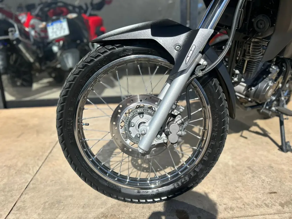 HONDA XRE 190 - Foto