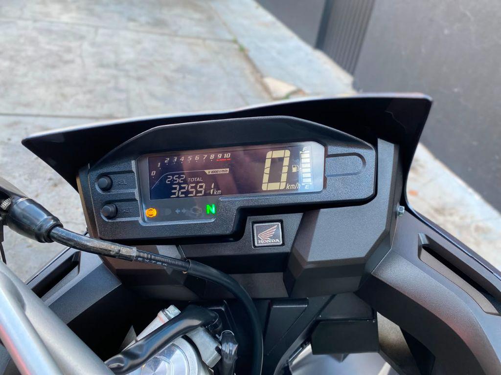 HONDA XRE 300 - Foto