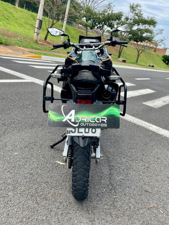 HONDA XRE 300 - Foto