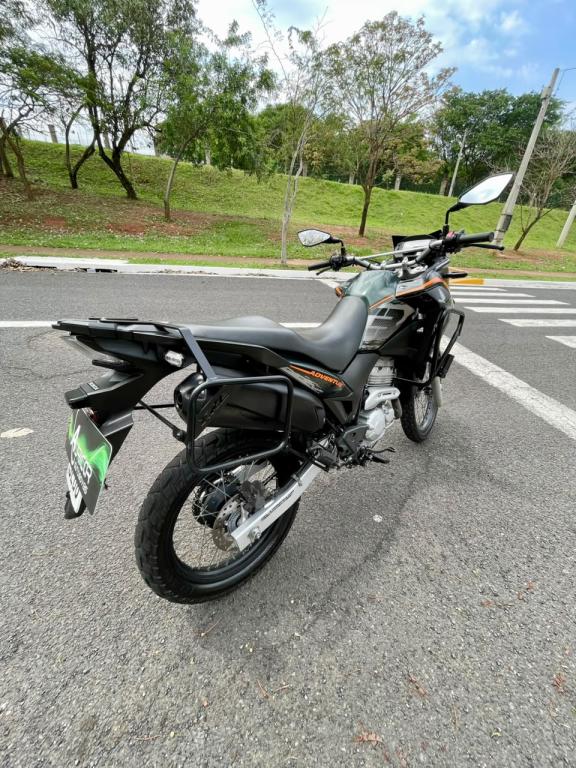 HONDA XRE 300 - Foto