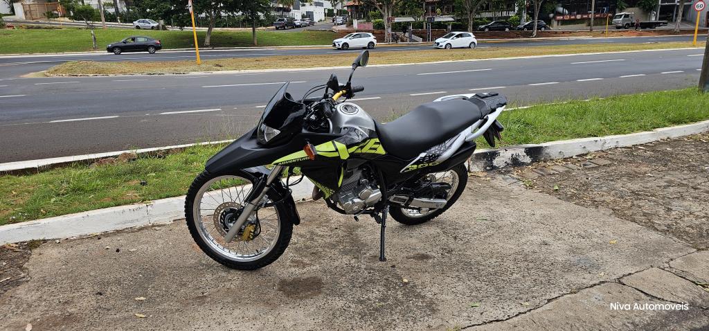 HONDA XRE 300 - Foto