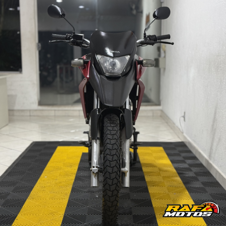 HONDA XRE 300 - Foto