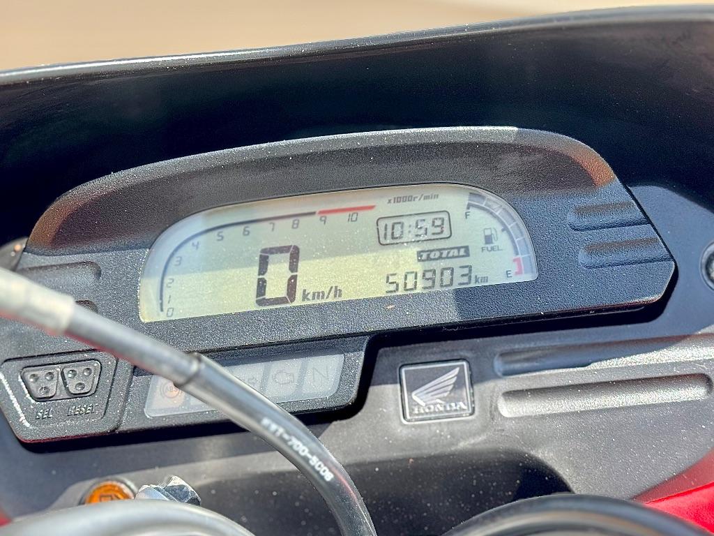 HONDA XRE 300 - Foto