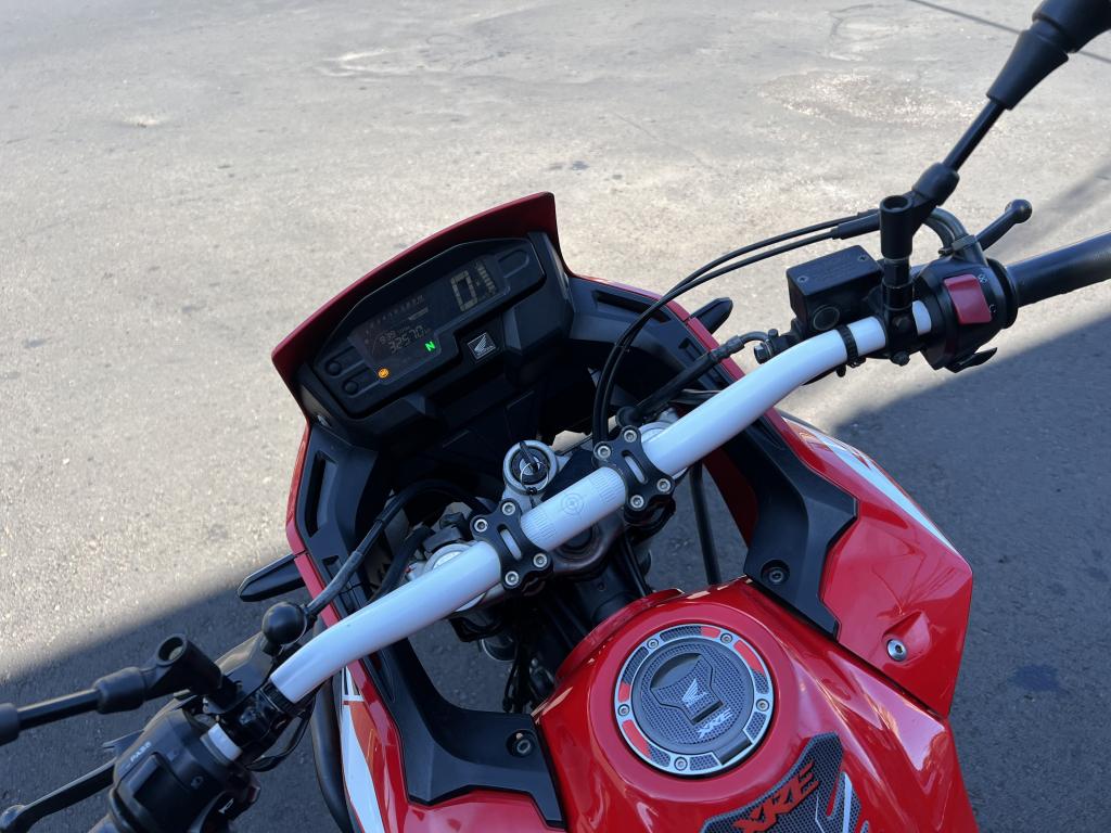 HONDA XRE 300 - Foto