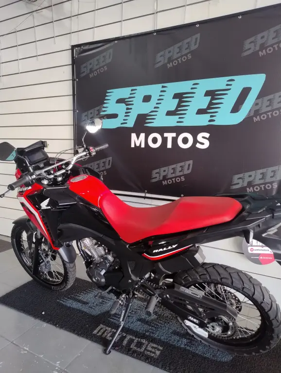 HONDA XRE 300 Sahara - Foto