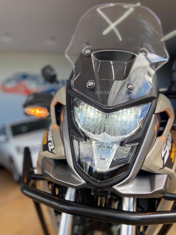 HONDA XRE 300 Sahara - Foto