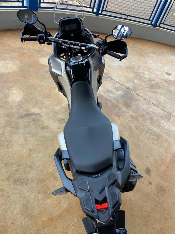 HONDA XRE 300 Sahara - Foto