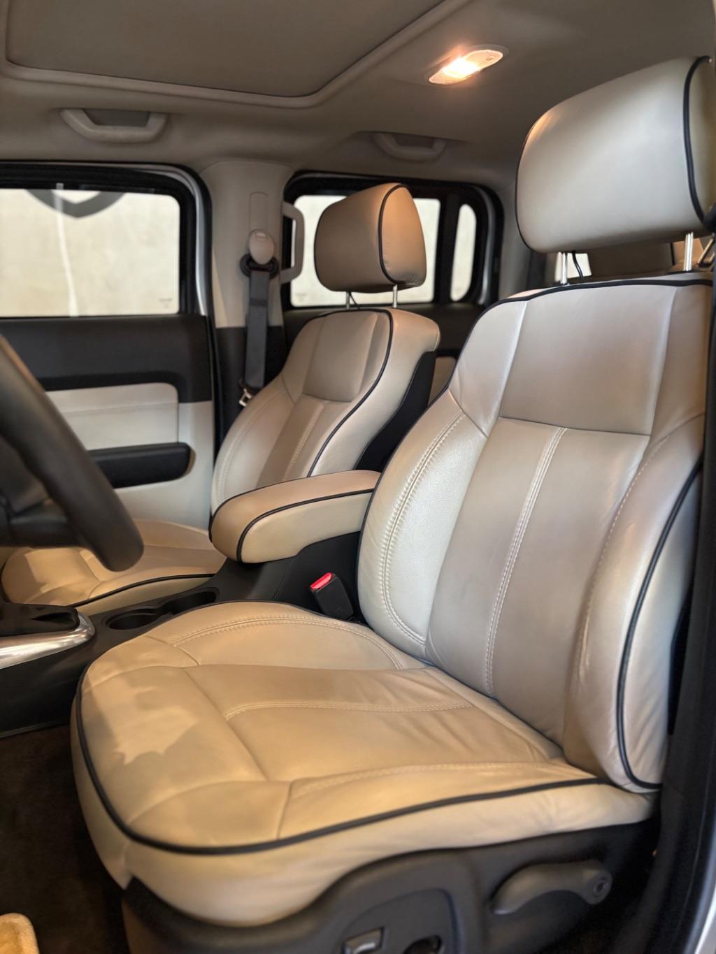 HUMMER H3 - Foto