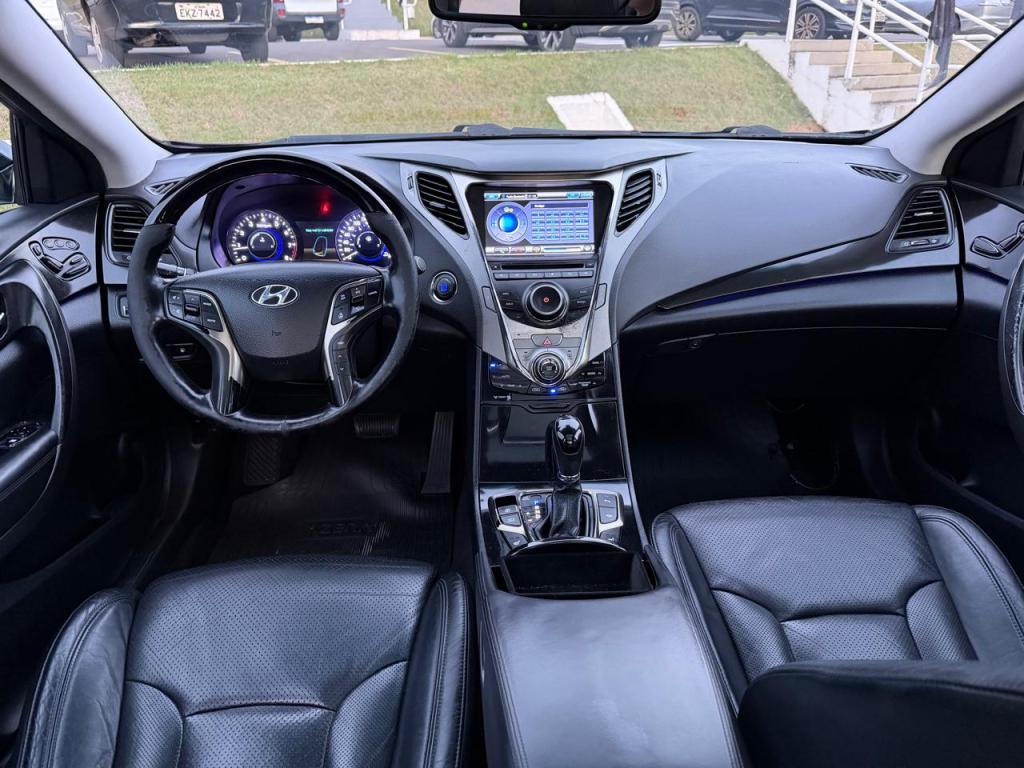 HYUNDAI Azera - Foto
