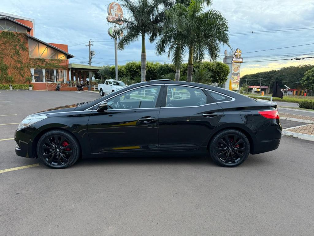 HYUNDAI Azera - Foto