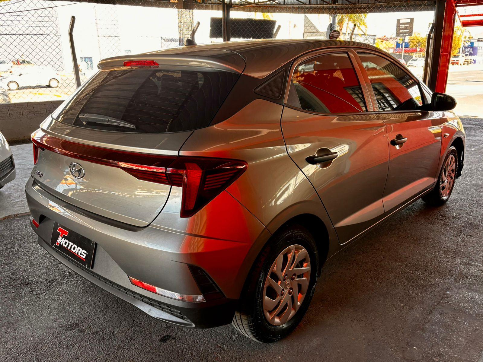 HYUNDAI H 100 - Foto