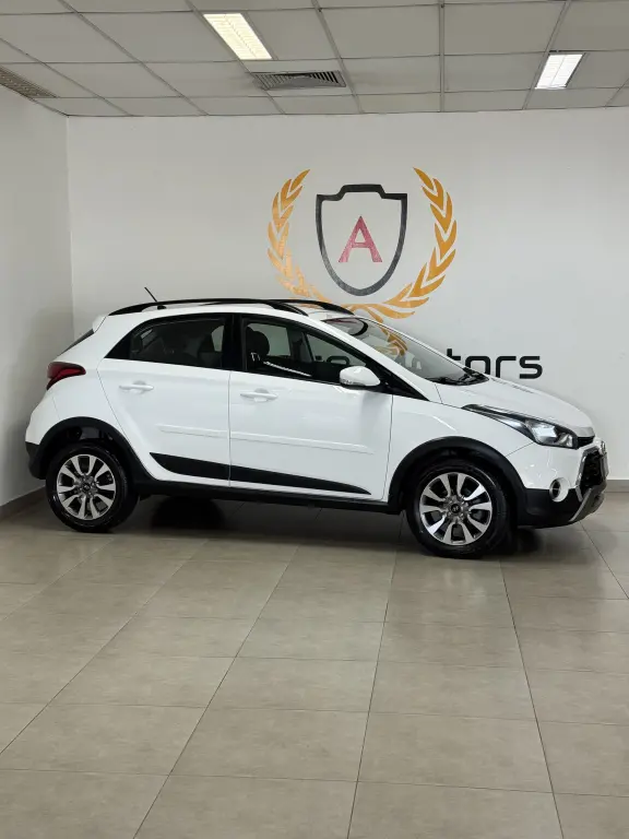 HYUNDAI HB 20 Hatch X - Foto