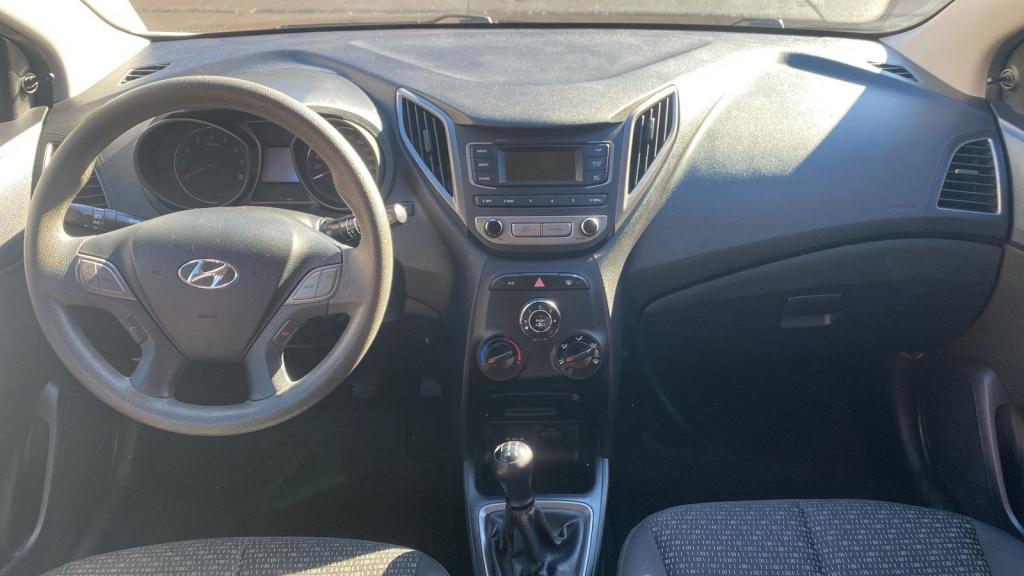 HYUNDAI HB 20 Hatch - Foto