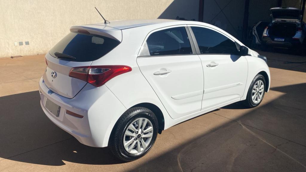 HYUNDAI HB 20 Hatch - Foto