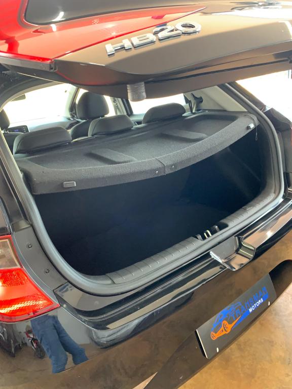 HYUNDAI HB 20 Hatch - Foto