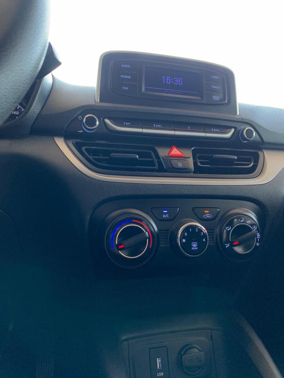 HYUNDAI HB 20 Hatch - Foto