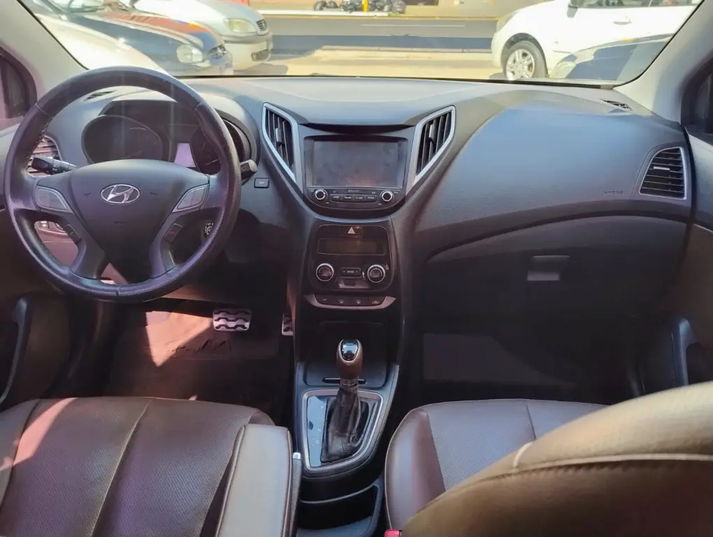 HYUNDAI HB 20 Hatch X - Miniatura