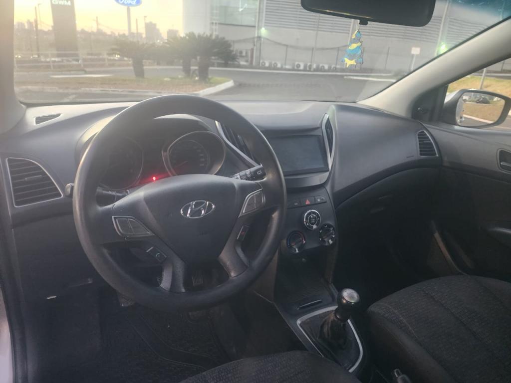 HYUNDAI HB 20 Hatch - Foto