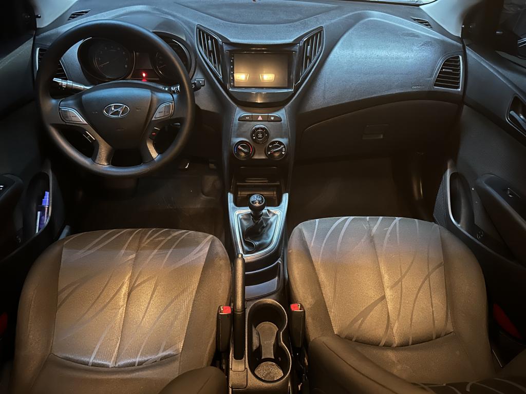 HYUNDAI HB 20 Hatch - Foto