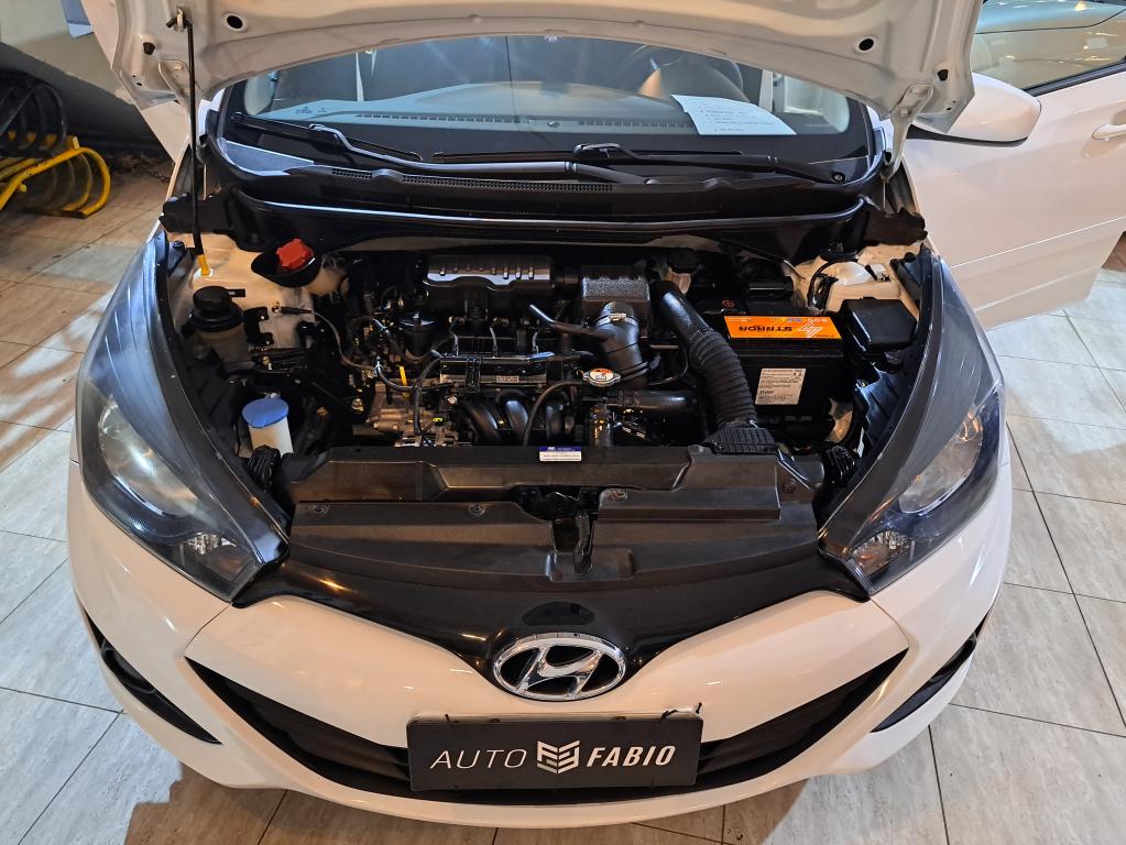 HYUNDAI HB 20 Hatch - Foto