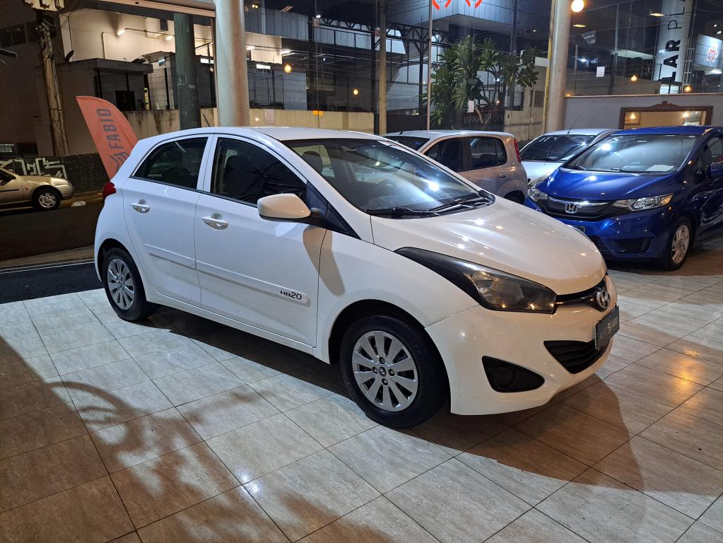 HYUNDAI HB 20 Hatch - Foto