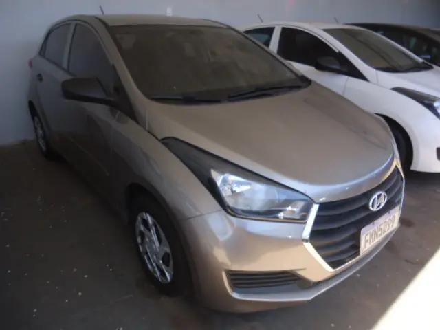 HYUNDAI HB 20 Hatch - Foto