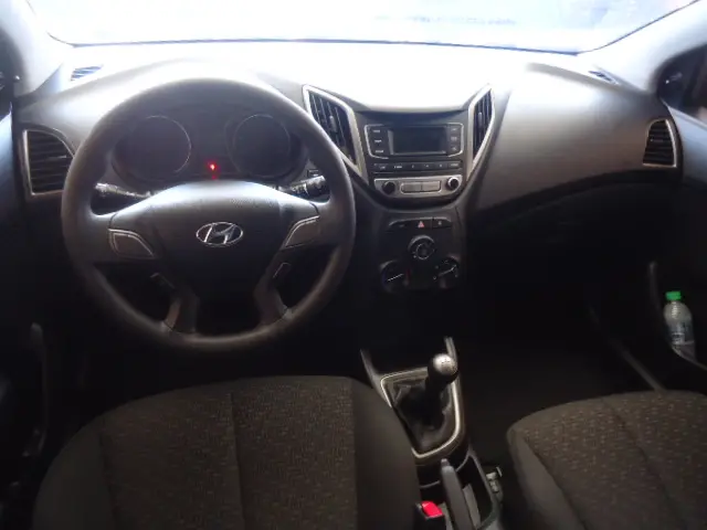 HYUNDAI HB 20 Hatch - Foto