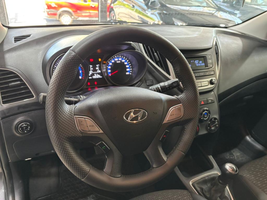 HYUNDAI HB 20 Hatch - Foto