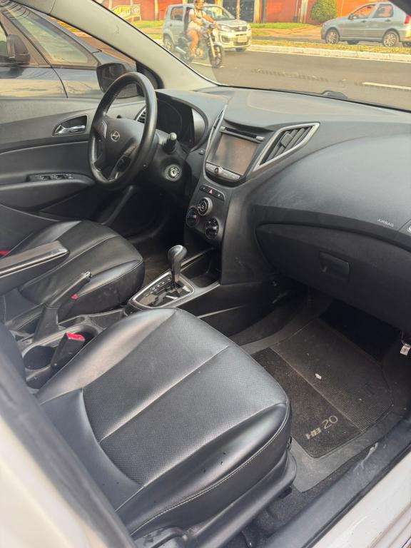 HYUNDAI HB 20 Hatch - Foto