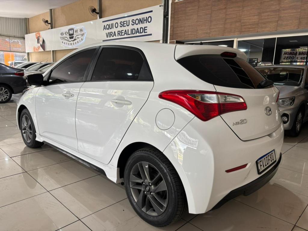 HYUNDAI HB 20 Hatch - Foto