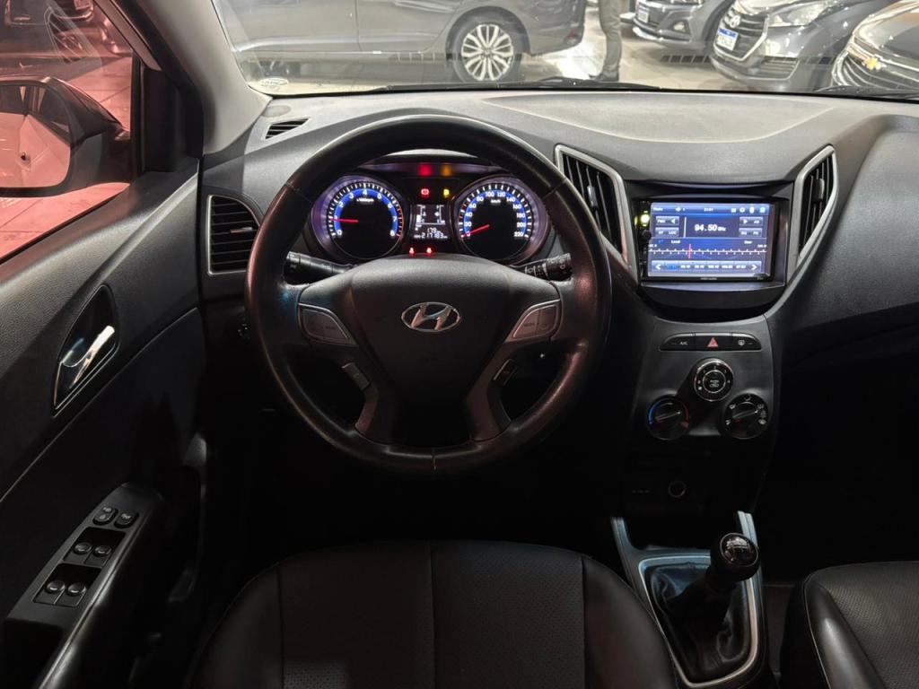 HYUNDAI HB 20 Hatch - Foto