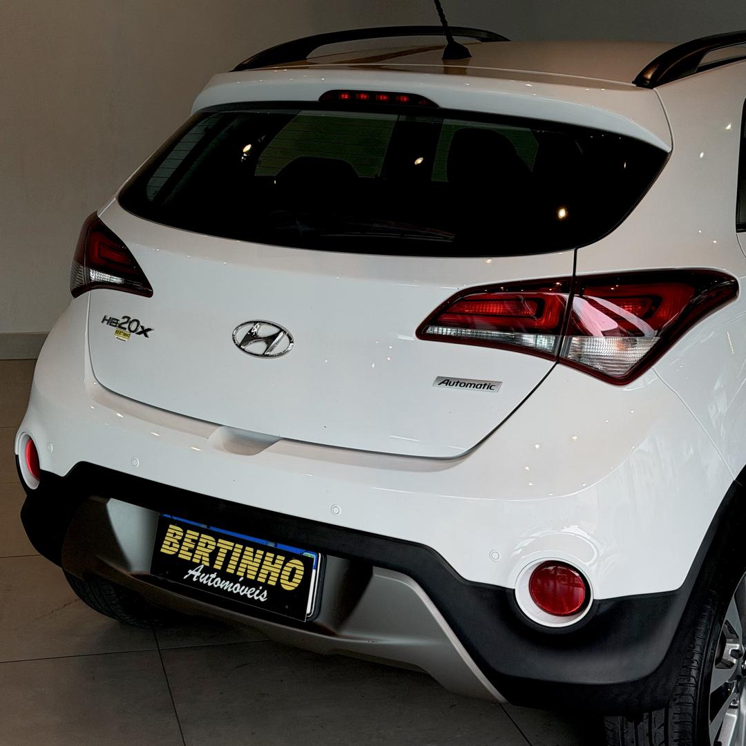 HYUNDAI HB 20 Hatch X - Foto