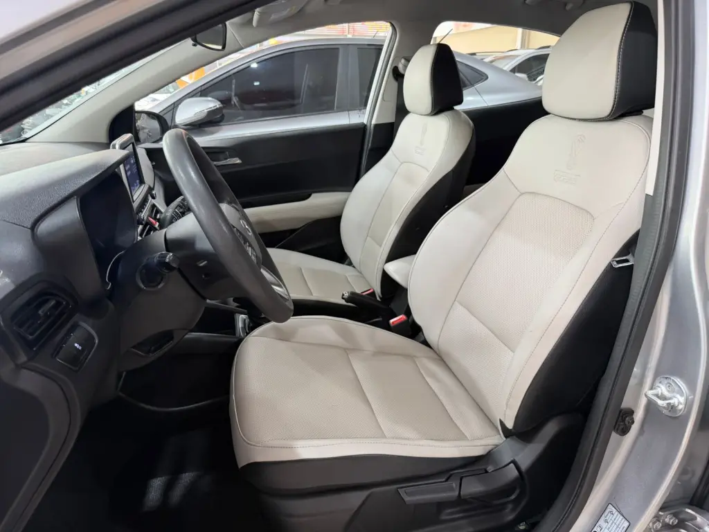 HYUNDAI HB 20 Hatch - Foto