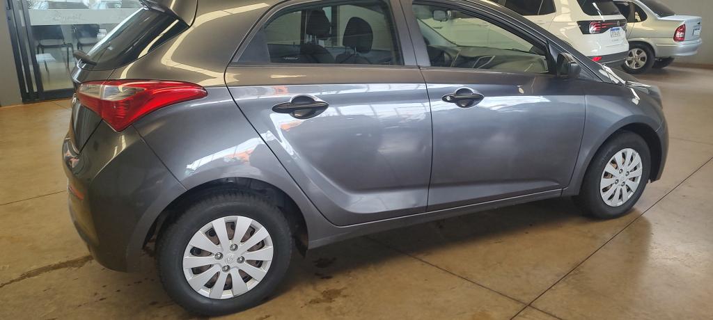 HYUNDAI HB 20 Hatch - Foto
