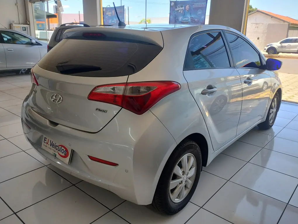 HYUNDAI HB 20 Hatch - Foto