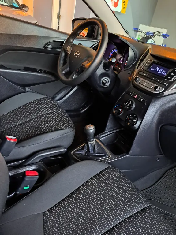 HYUNDAI HB 20 Hatch - Foto