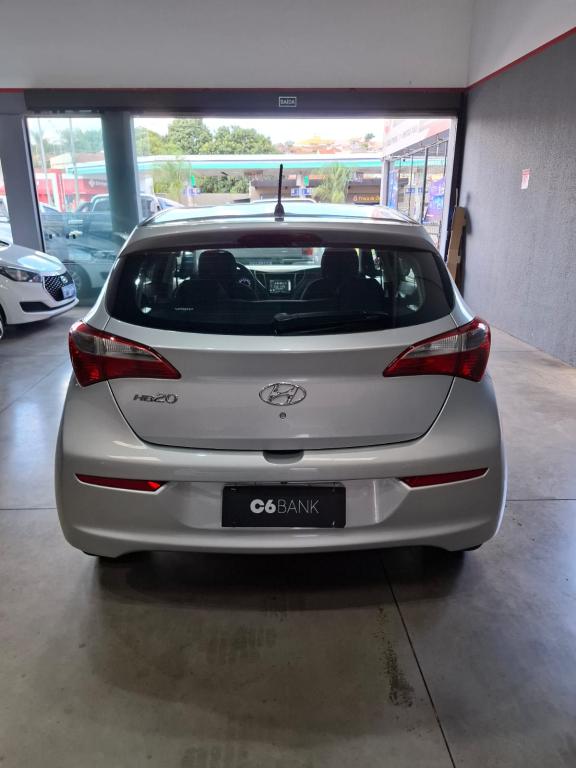 HYUNDAI HB 20 Hatch - Foto
