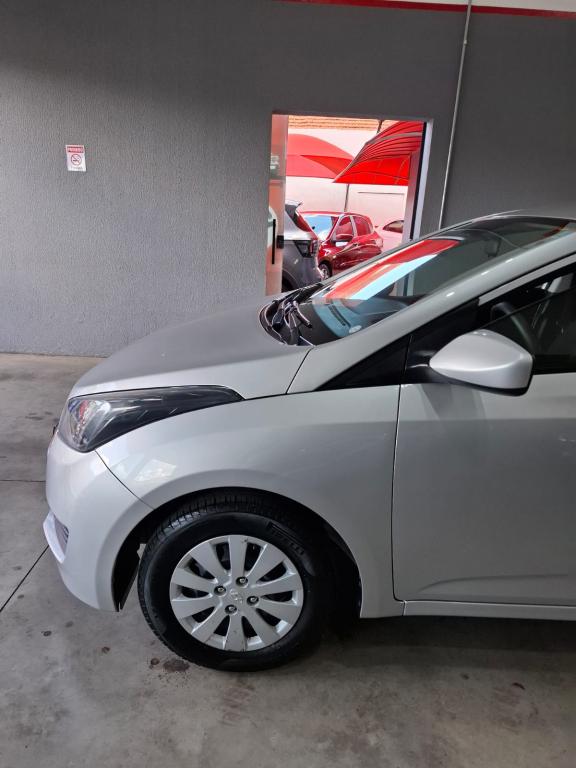 HYUNDAI HB 20 Hatch - Foto