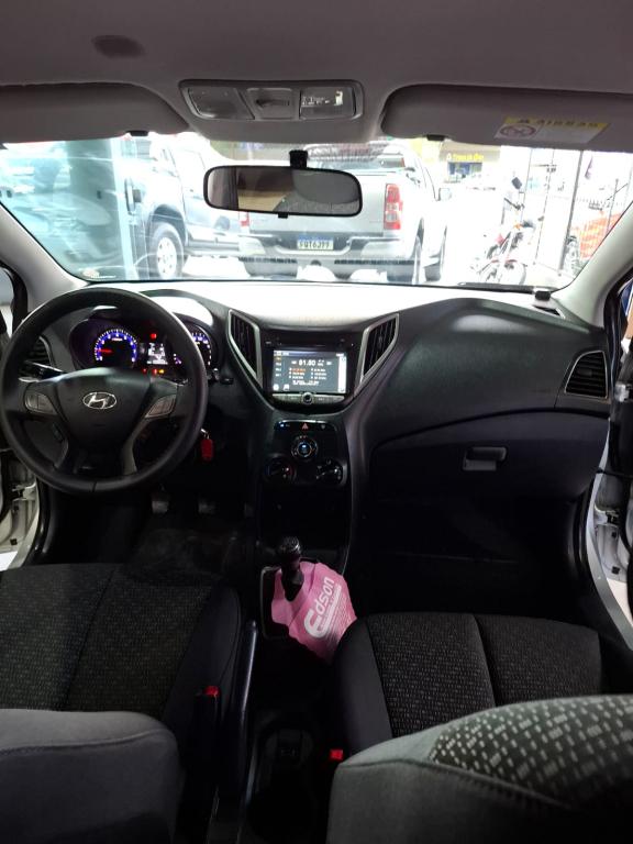 HYUNDAI HB 20 Hatch - Foto