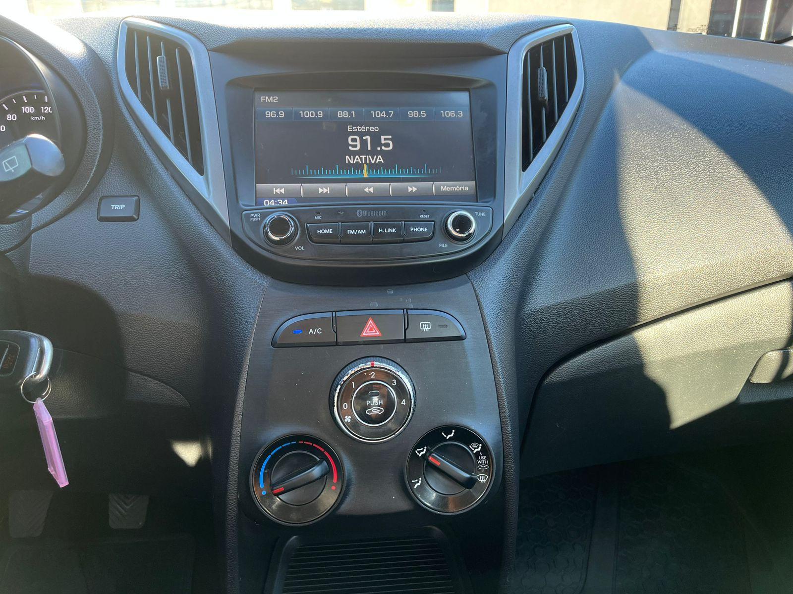 HYUNDAI HB 20 Hatch - Foto