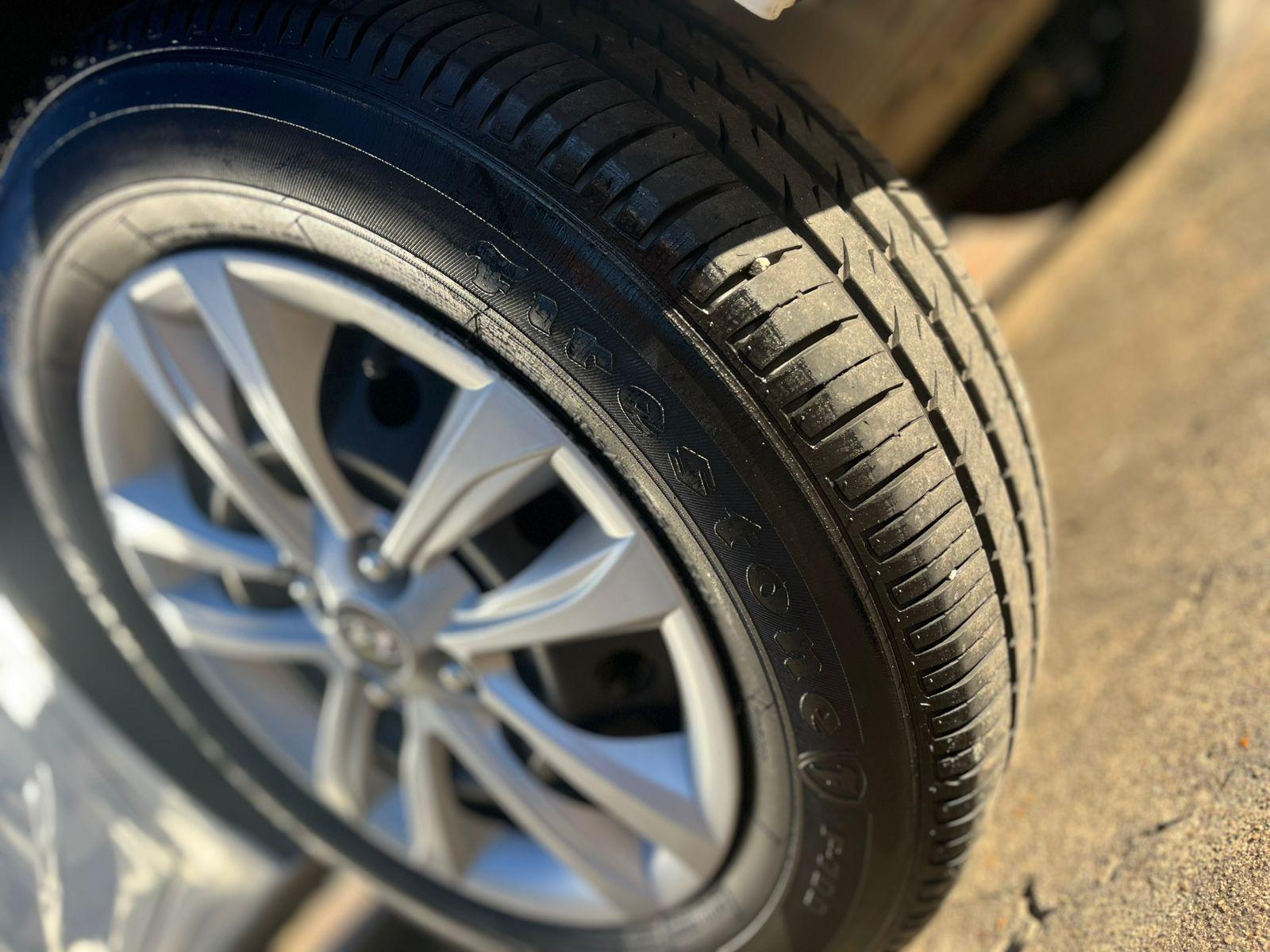 HYUNDAI HB 20 Hatch - Foto